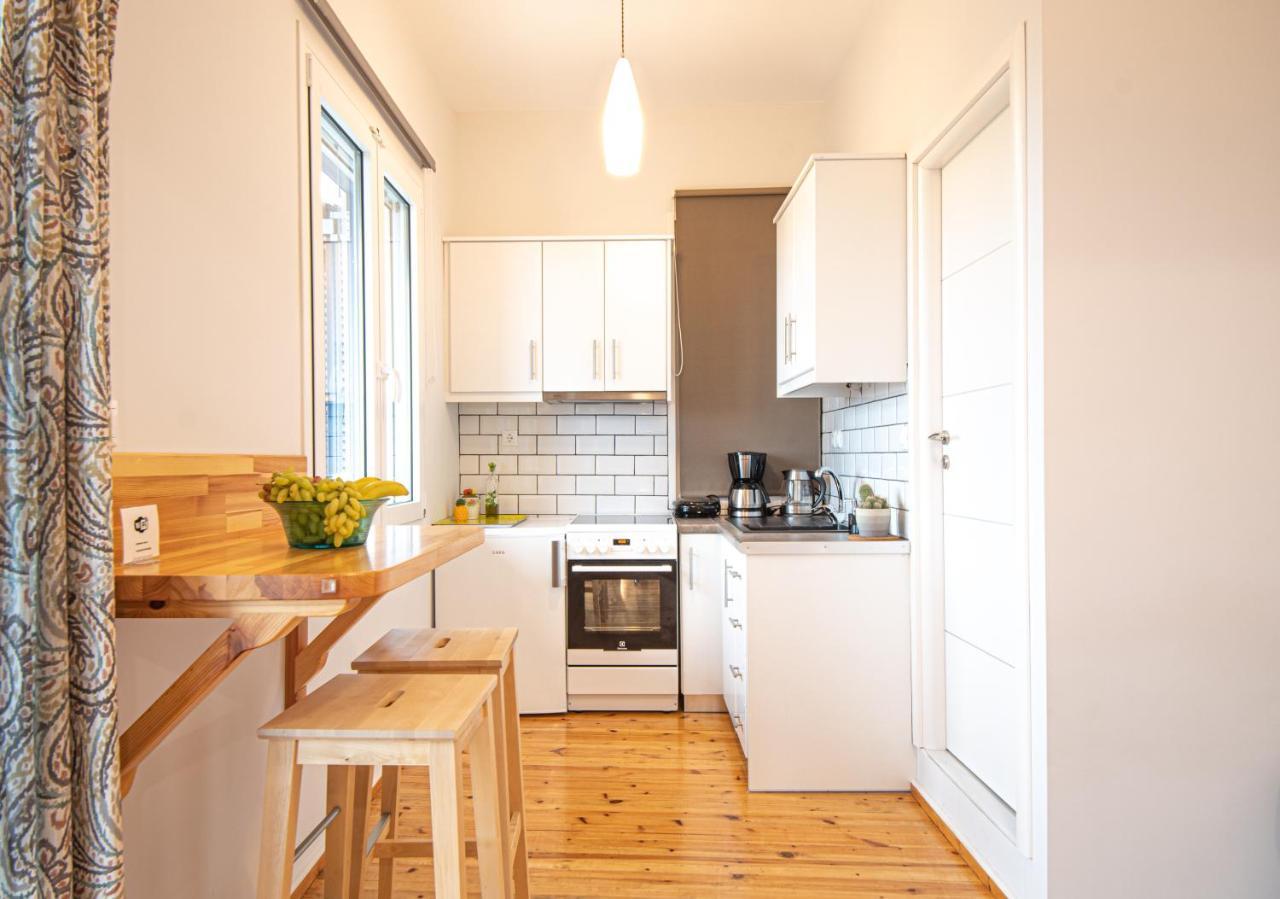 Blue Window Apartment Finikounta Exterior photo